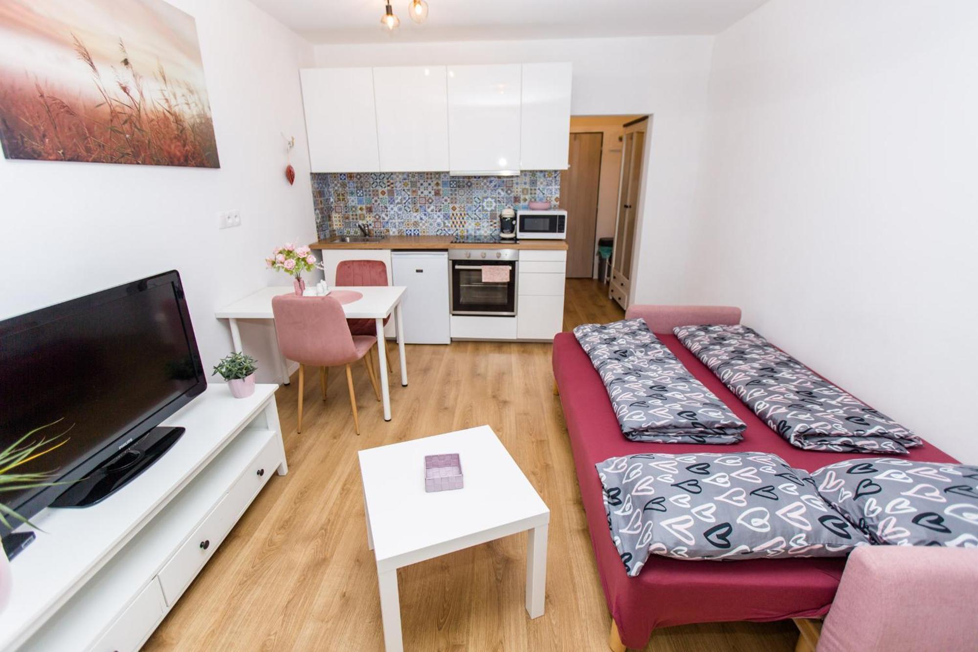 Apartment Near The Ondrej Nepela Winter Stadium Bratislava Exterior photo